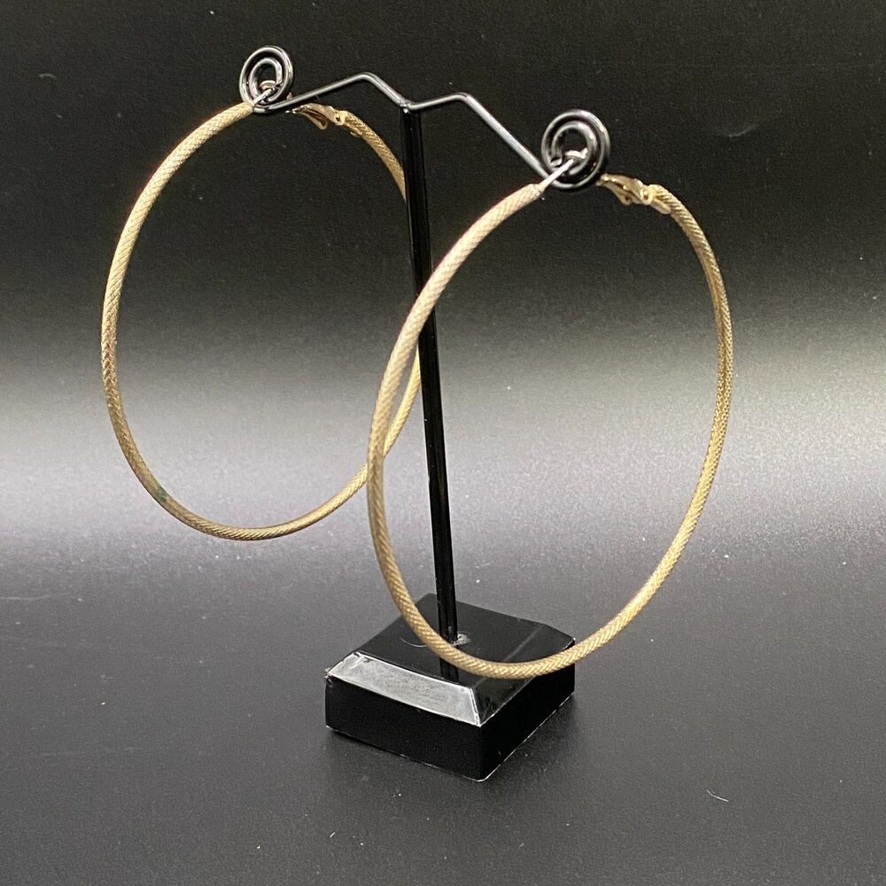 Hoop Earrings Gold Tone With Diamond Pattern Vintage